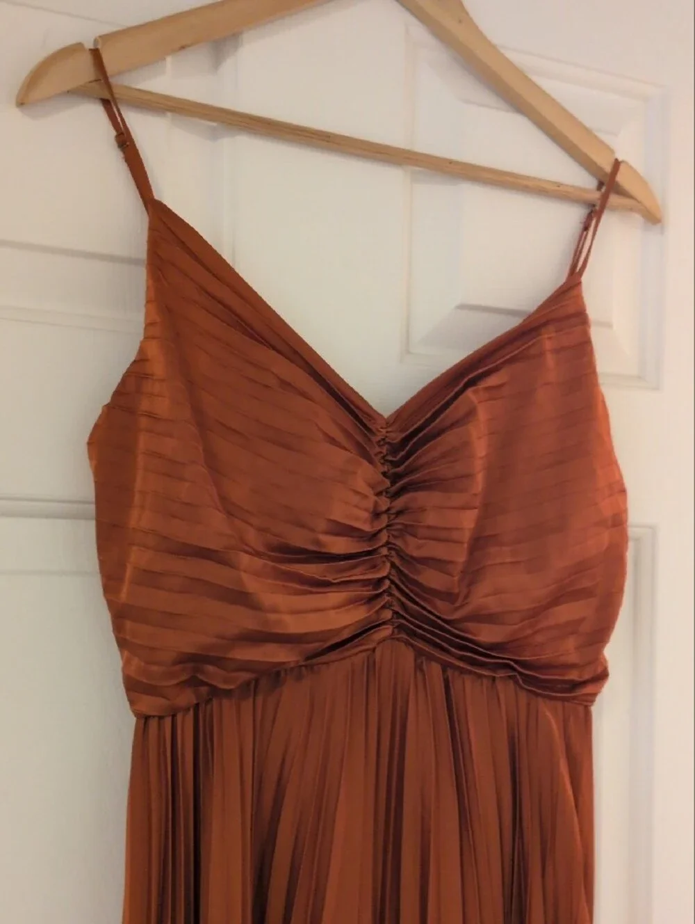 Petal & Pup Rust Orange Naira Pleated Maxi Dress Size 8